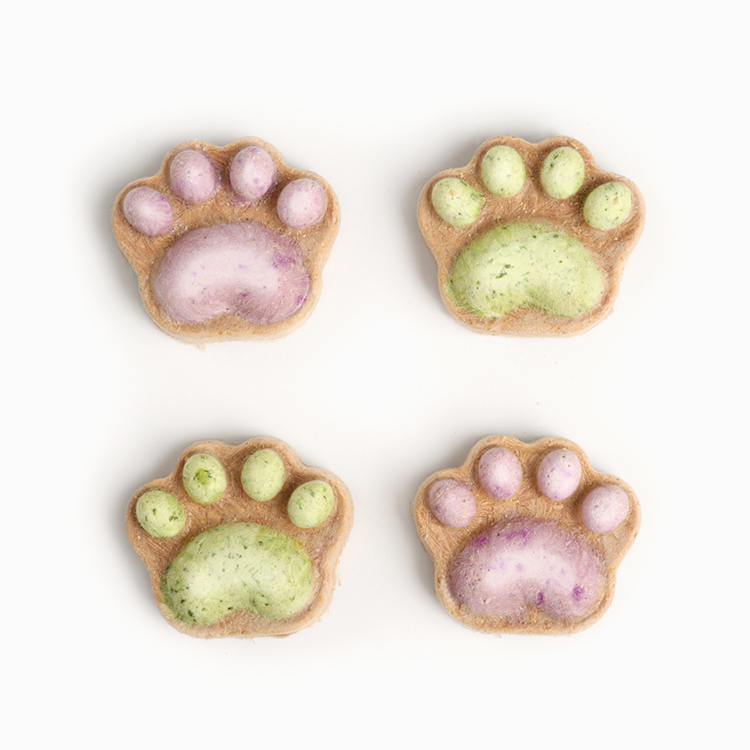 Freeze-dried colorful cat claws